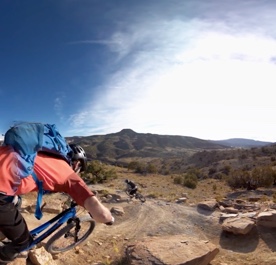 Reproducir video de RV: Recorra Fruita en bicicleta